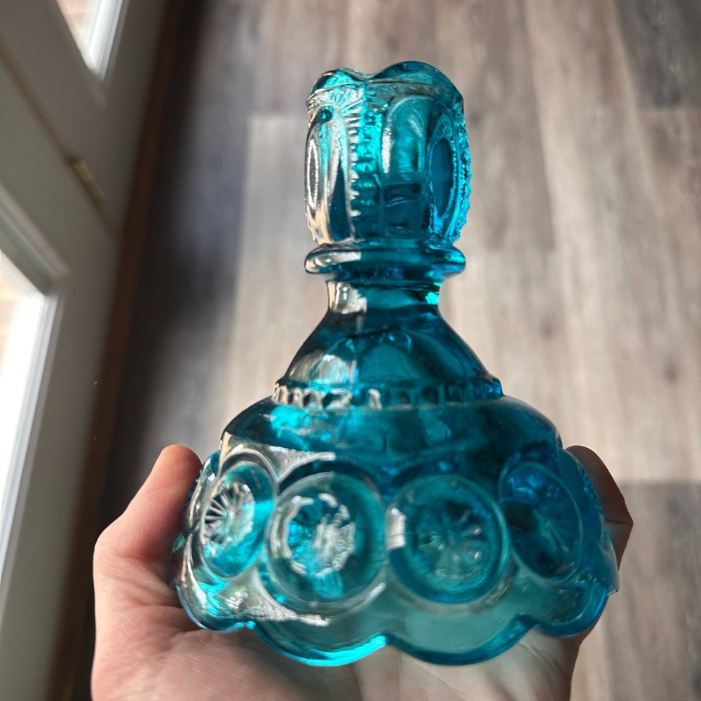 Vintage LE Smith Moon and Stars Colonial Blue Candlestick Holder